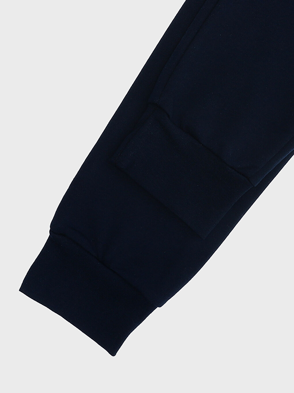 Elasticated Waist Boys' Cargo Sweatpants-3