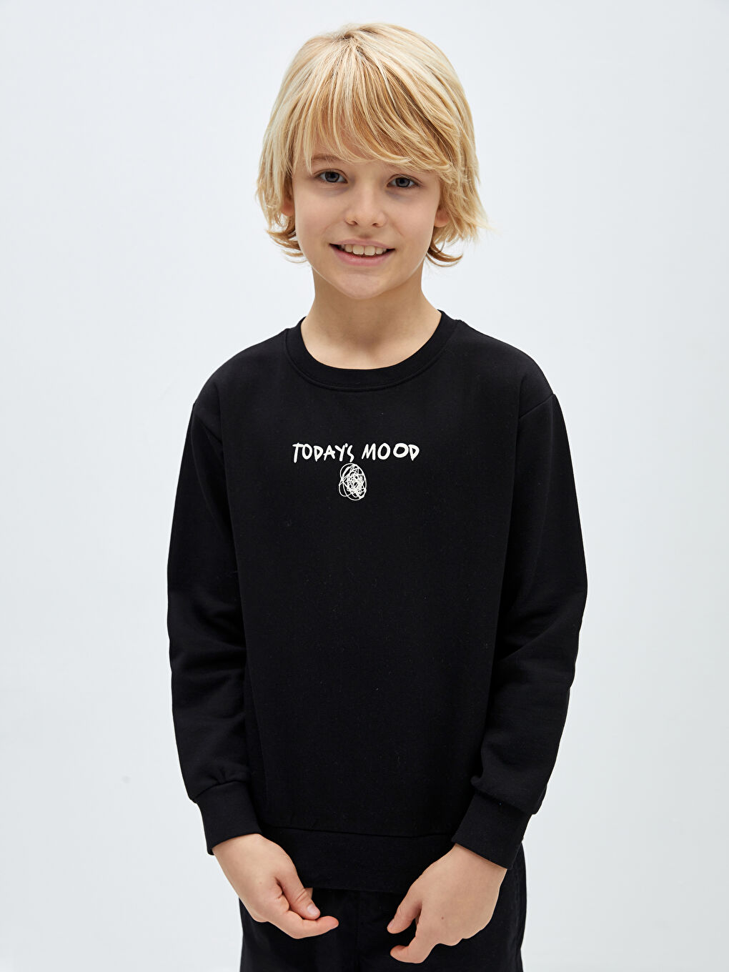 LCW Kids Yeni Siyah Bisiklet Yaka Baskılı Uzun Kollu Erkek Çocuk Sweatshirt - 1