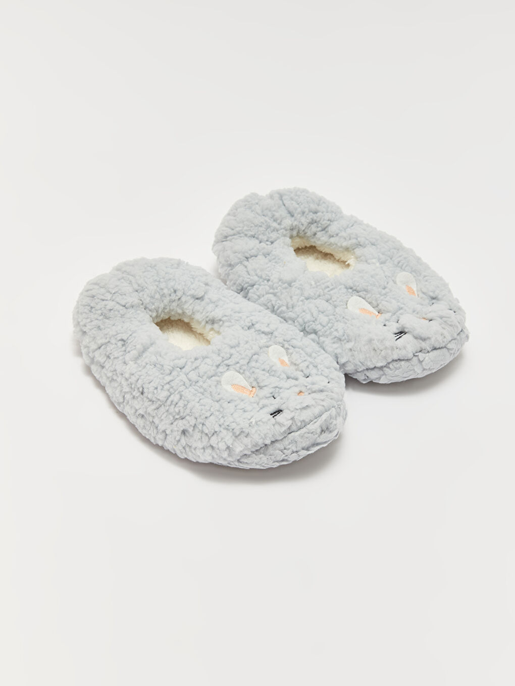 LCW STEPS Embroidered Plush Girls' House Shoes -W3GV03Z4-V8N
