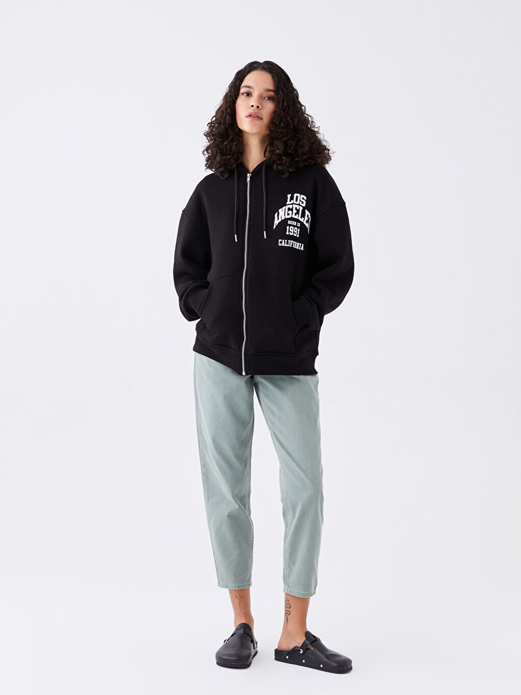 Haki Beli Lastikli Slouchy Fit Kadın Jean Pantolon-2