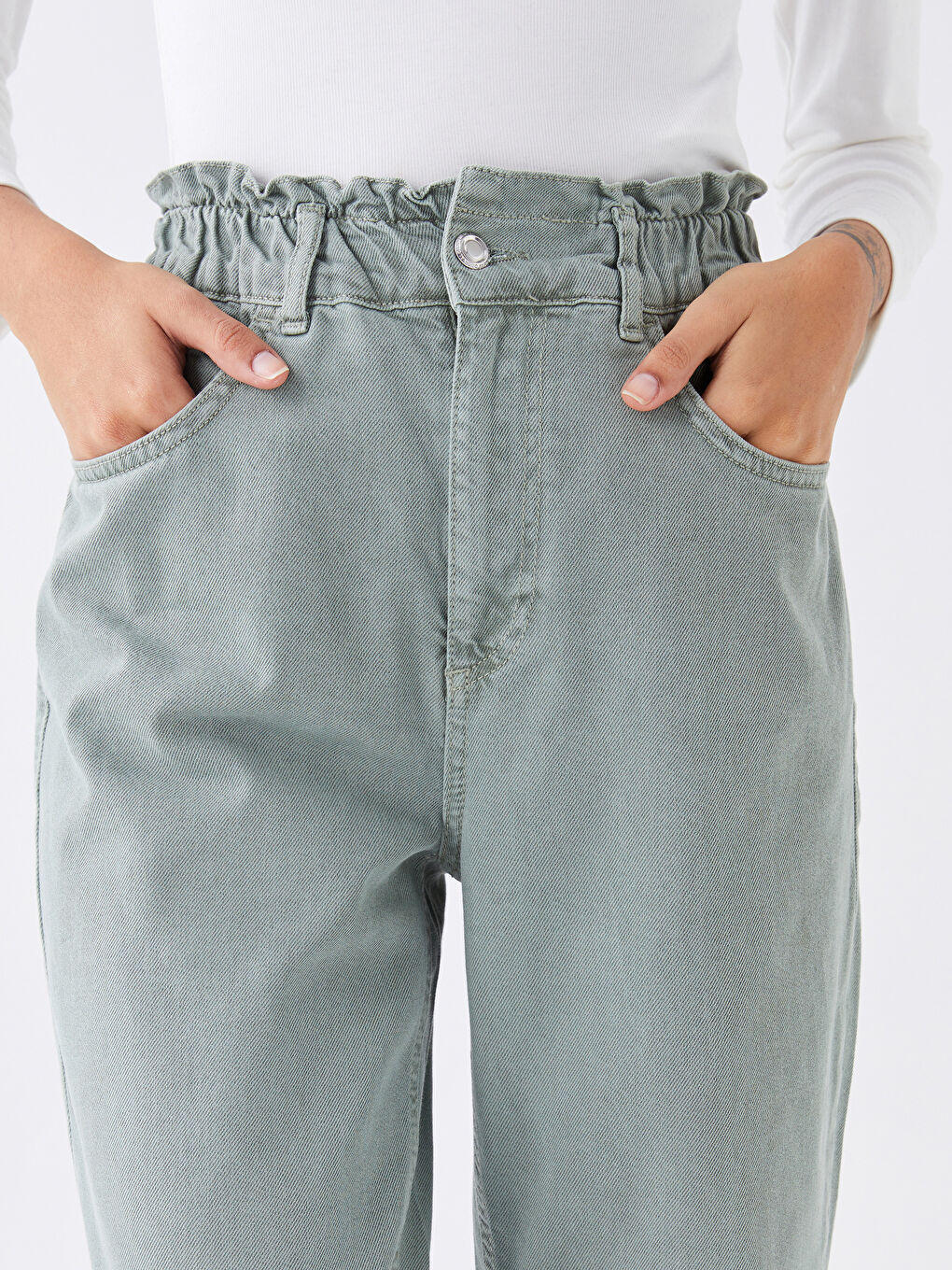 Haki Beli Lastikli Slouchy Fit Kadın Jean Pantolon-3