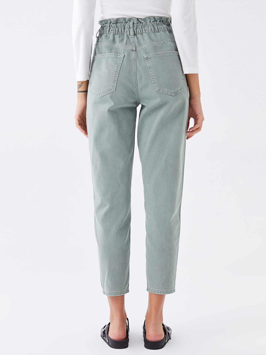 Haki Beli Lastikli Slouchy Fit Kadın Jean Pantolon-5