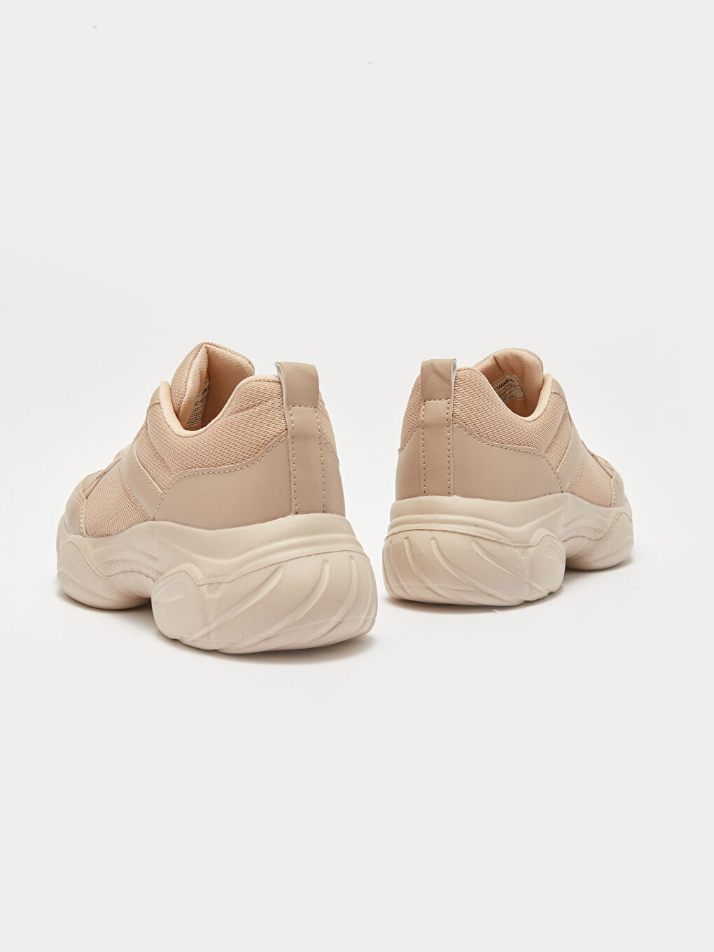 Bej Deri Görünümlü File Detaylı Kadın Spor Ayakkabı-4