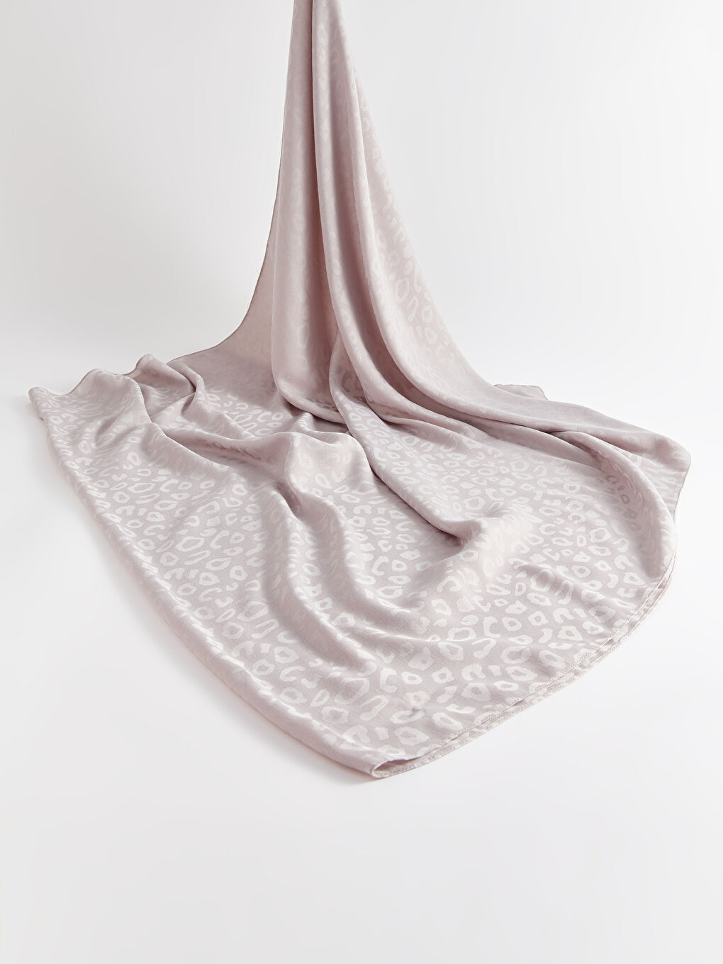 وشاح منسوج منقوش للسيدات-1