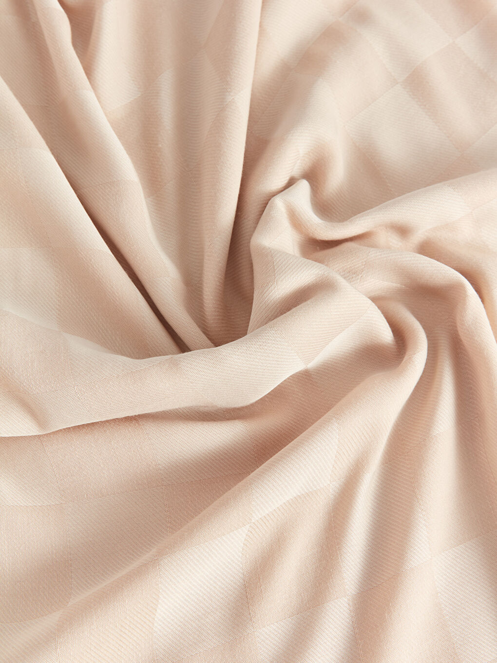 Plaid Woven Women's Shawl-2