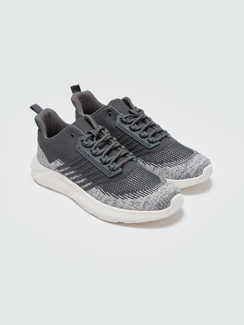 Gri Bağcıklı File Detaylı Erkek Aktif Spor Ayakkabı