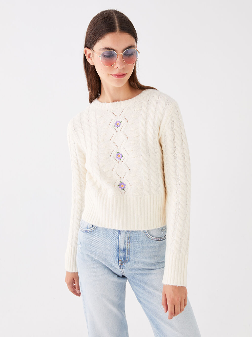 Crew Neck Embroidered Women's Knitwear Sweater