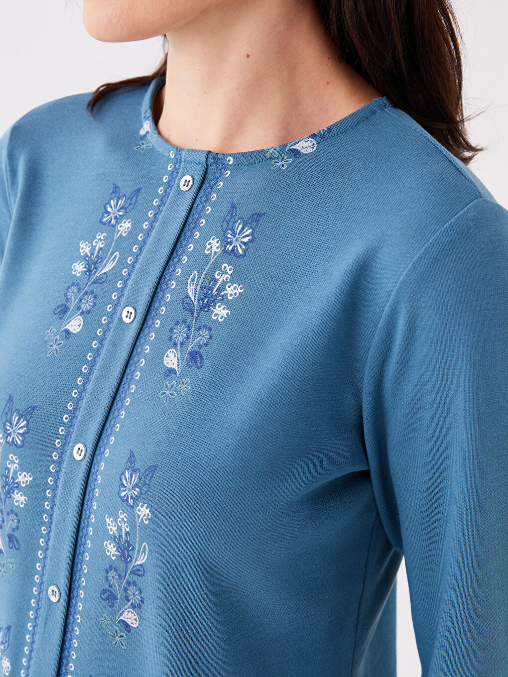 LCW Grace Crew Neck Embroidered Long Sleeve Women's Blouse -W3H650Z8-H5U