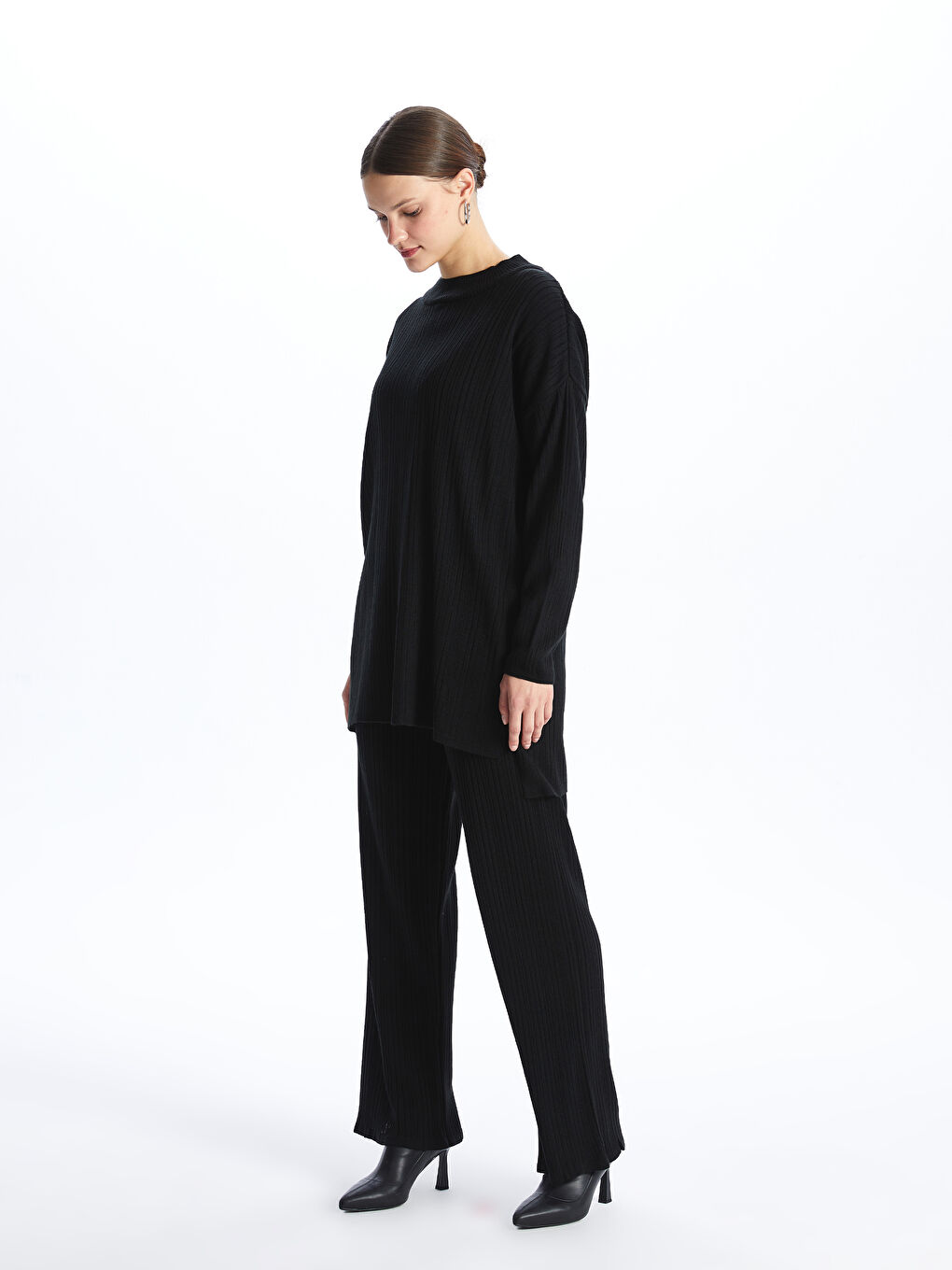 Women's Elasticated Waist Plain Knitwear Trousers-1
