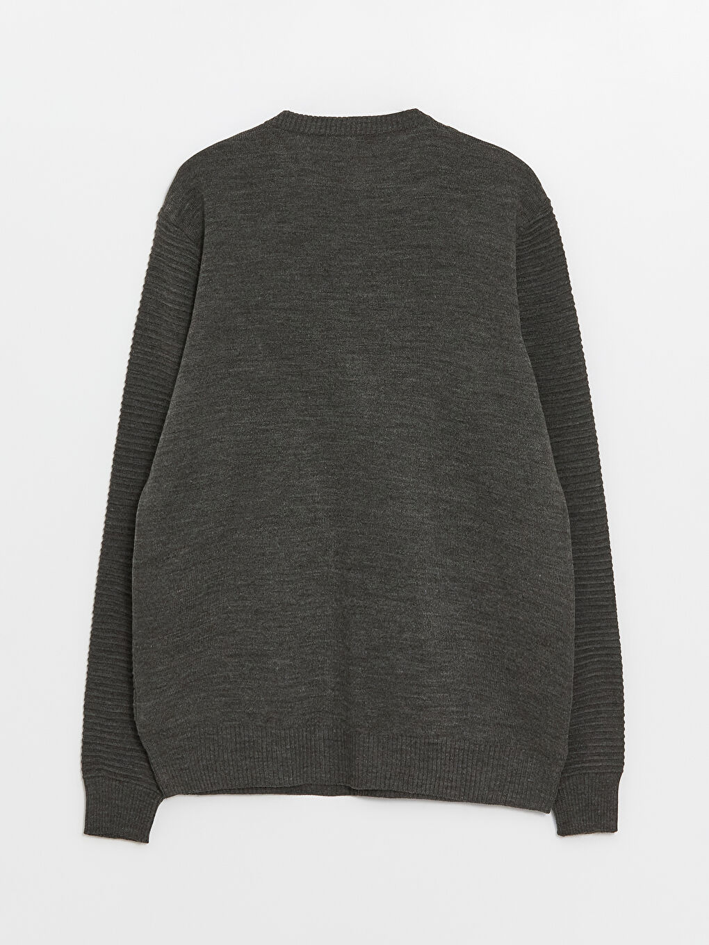 بلوفر تريكو كم طويل بياقة دائرية للرجال-6