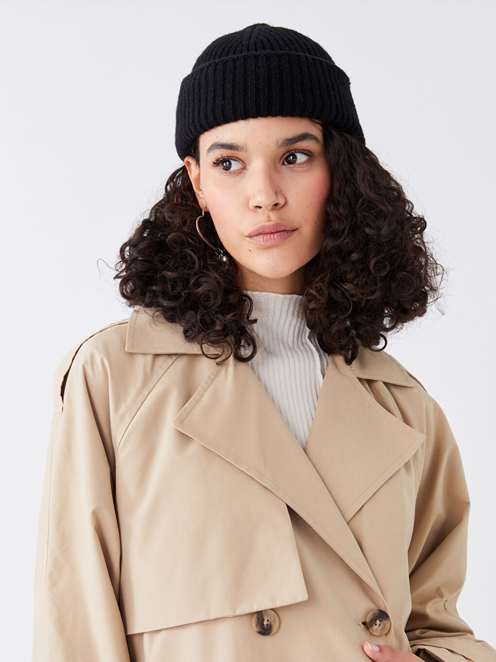 Bej Ceket Yaka Düz Uzun Kollu Kadın Trençkot-3