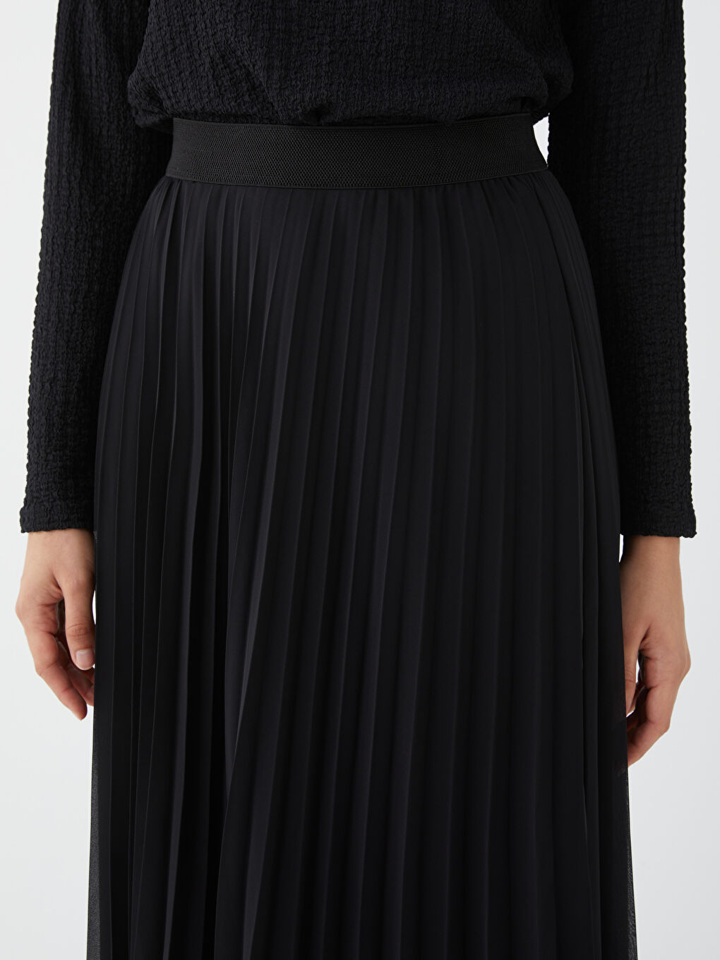 Siyah Beli Lastikli Rahat Kalıp Kadın Etek-1