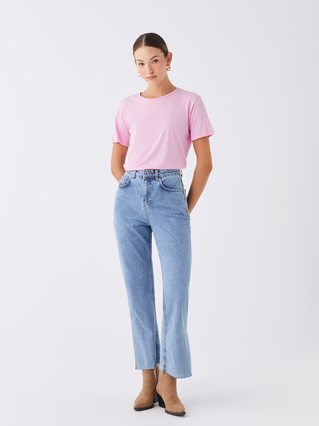 Pembe Bisiklet Yaka Düz Kısa Kollu Kadın Tişört-2