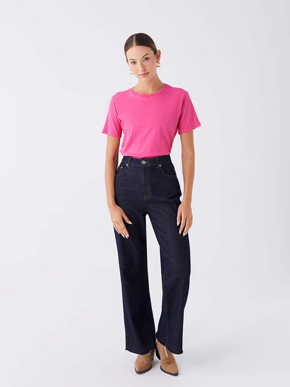 Pembe Bisiklet Yaka Düz Kısa Kollu Kadın Tişört-2