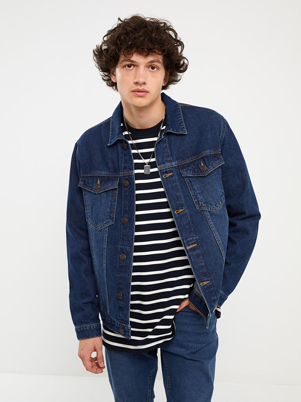 Standard Fit Men's Denim Jacket