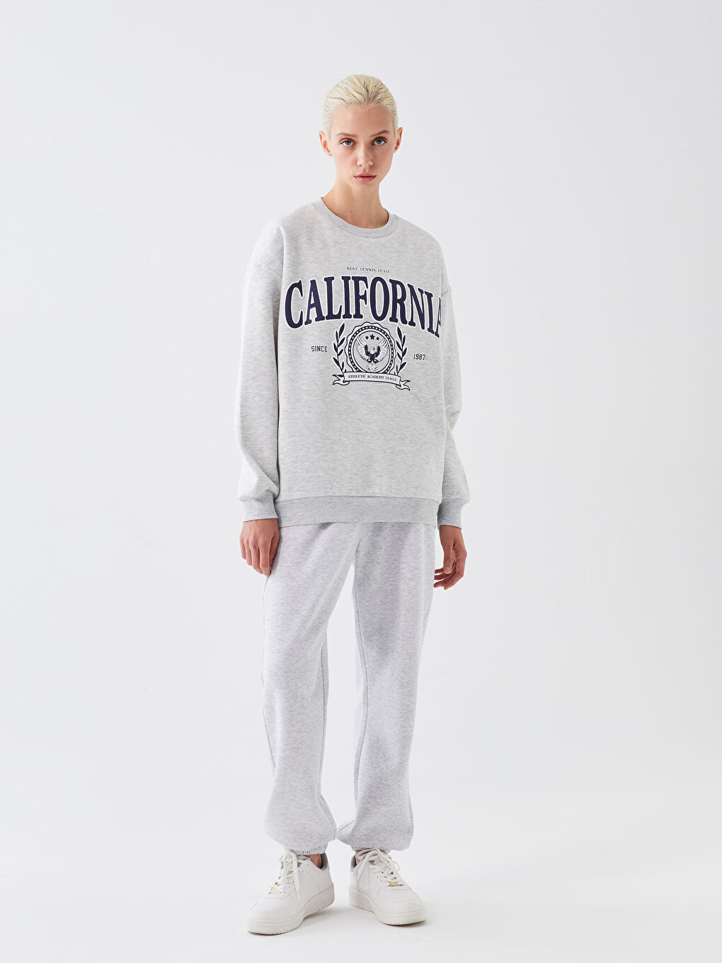 Gri Bisiklet Yaka Baskılı Oversize Kadın Kalın Sweatshirt-2