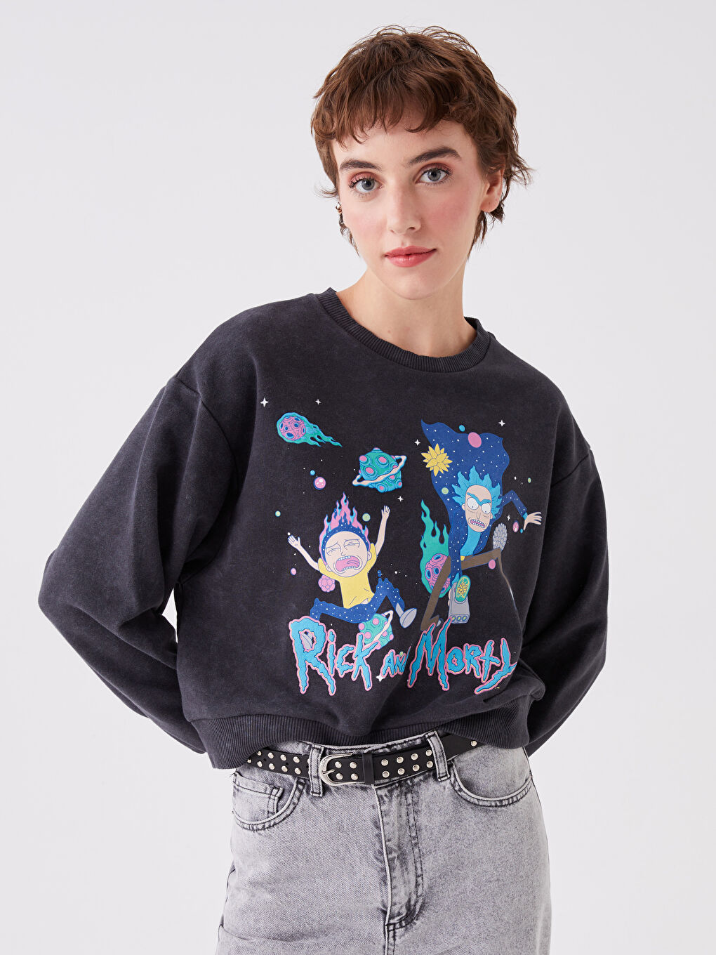 XSIDE Antrasit Bisiklet Yaka Rick and Morty Baskılı Uzun Kollu Kadın Sweatshirt