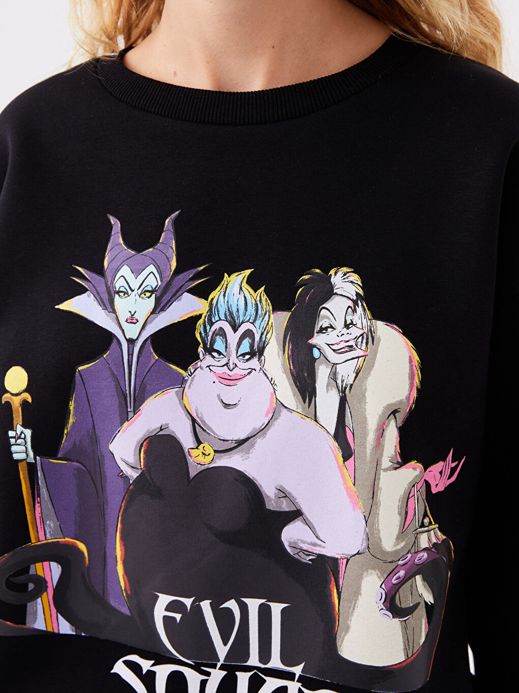 XSIDE Yeni Siyah Bisiklet Yaka Villains Baskılı Oversize Kadın Kalın Sweatshirt - 3