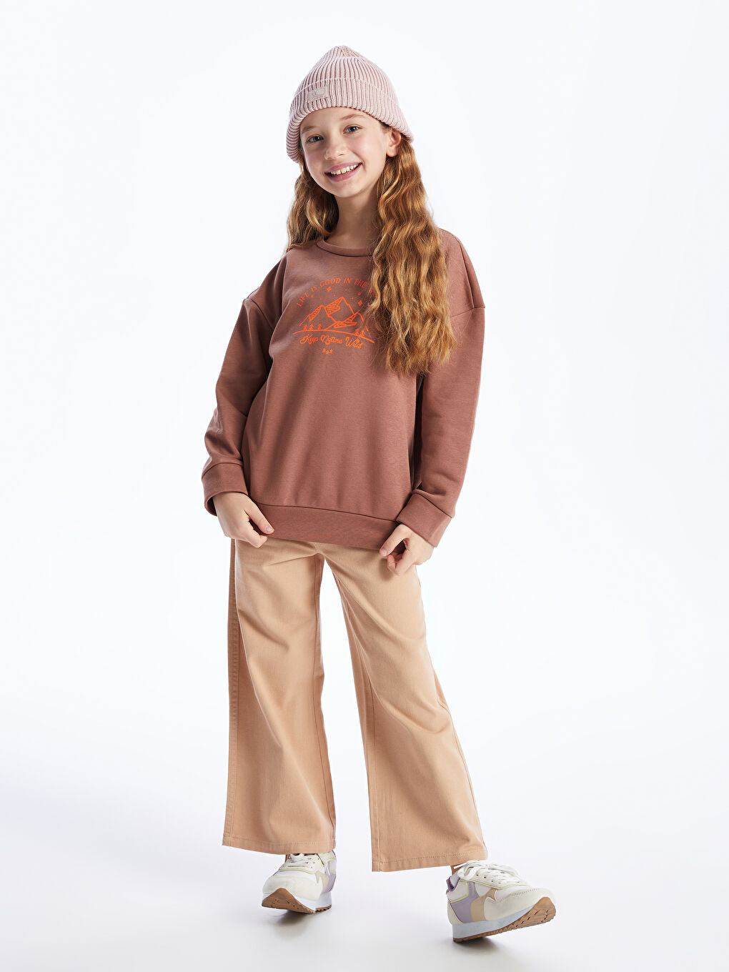 LCW Kids Açık Kahve Bisiklet Yaka Baskılı Uzun Kollu Kız Çocuk Sweatshirt