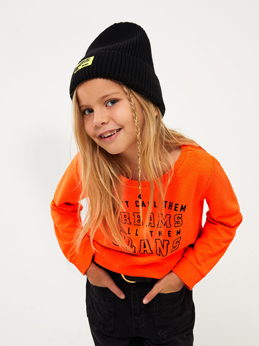 LCW Kids Fosforlu Turuncu Bisiklet Yaka Baskılı Uzun Kollu Kız Çocuk Sweatshirt