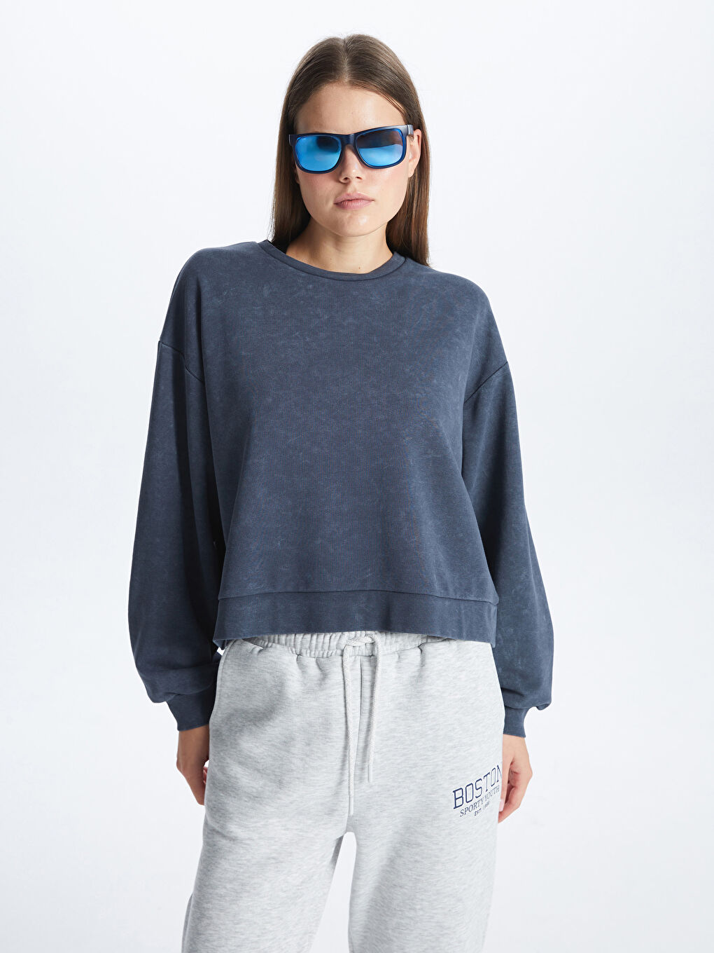 Antrasit Bisiklet Yaka Oversize Kadın Sweatshirt-1