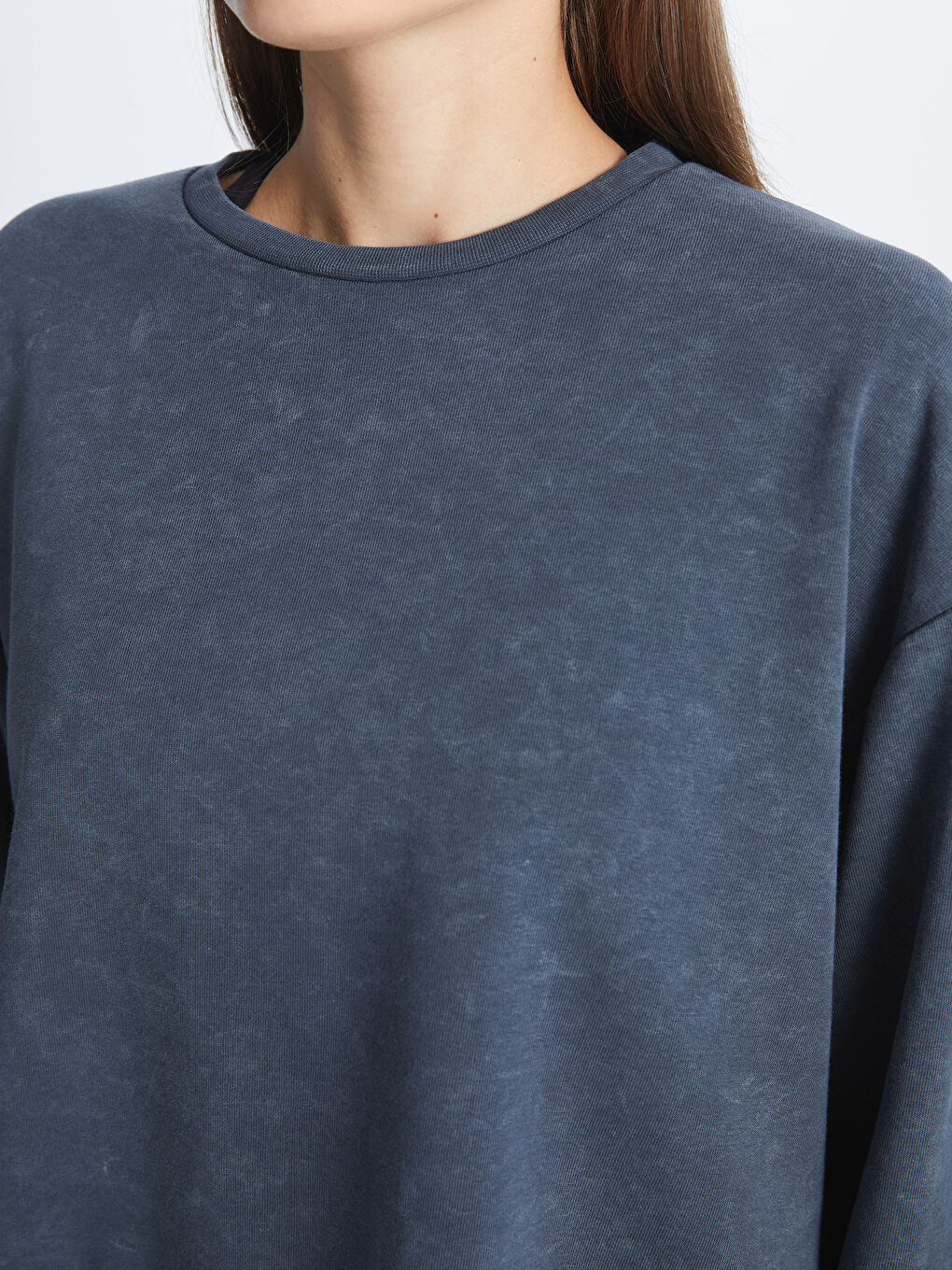 Antrasit Bisiklet Yaka Oversize Kadın Sweatshirt-3