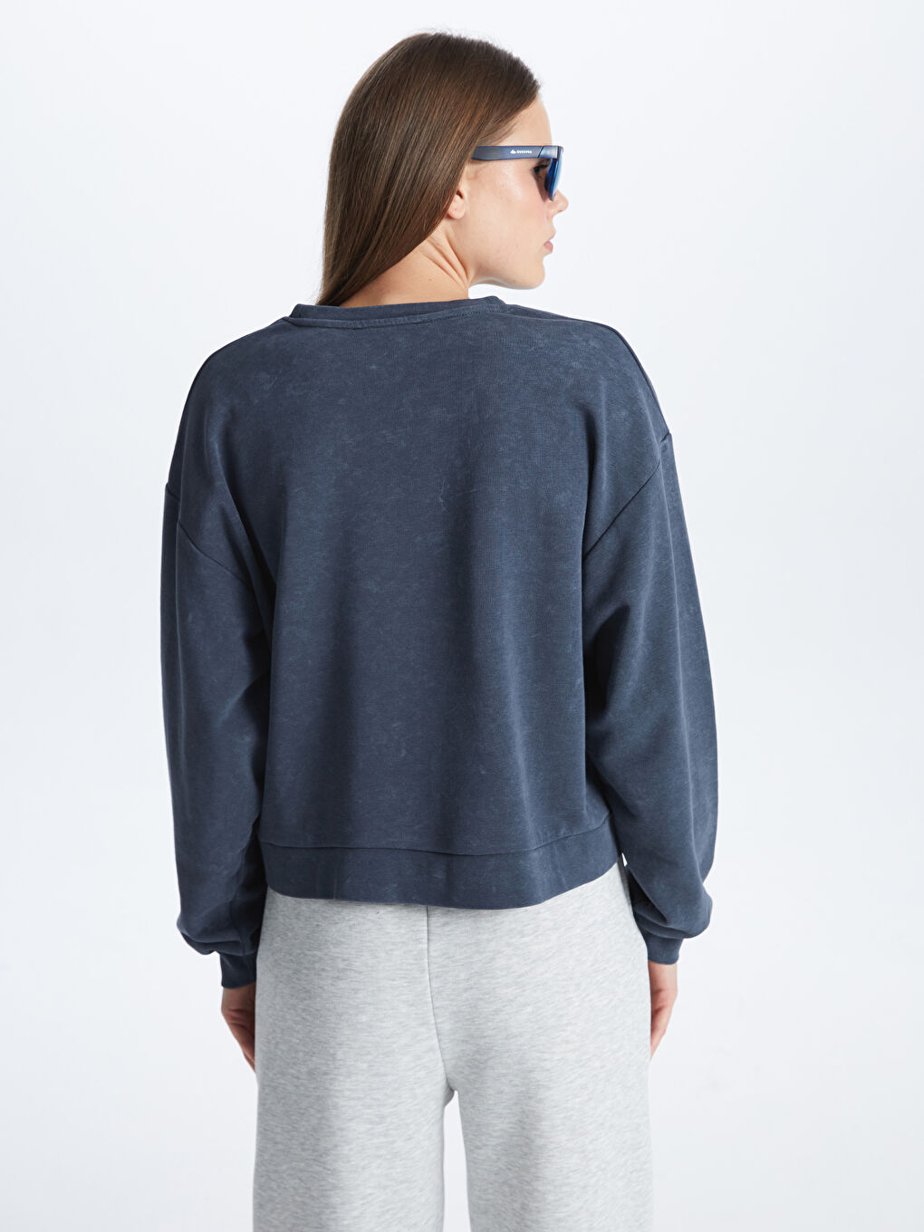 Antrasit Bisiklet Yaka Oversize Kadın Sweatshirt-4