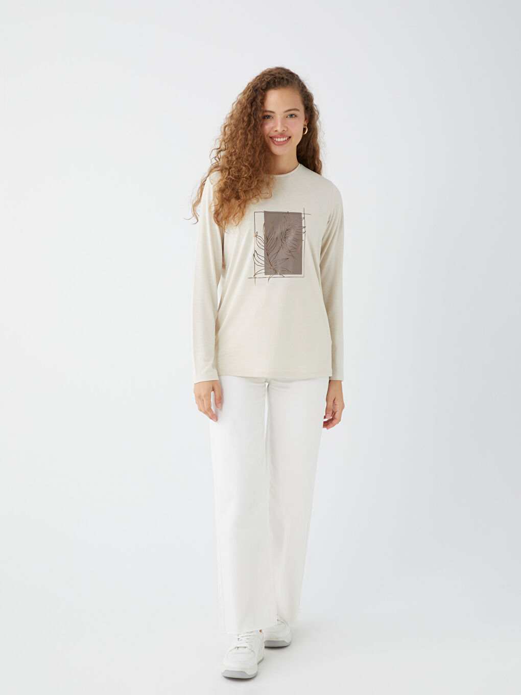 Bej Bisiklet Yaka Baskılı Uzun Kollu Kadın Tişört-2