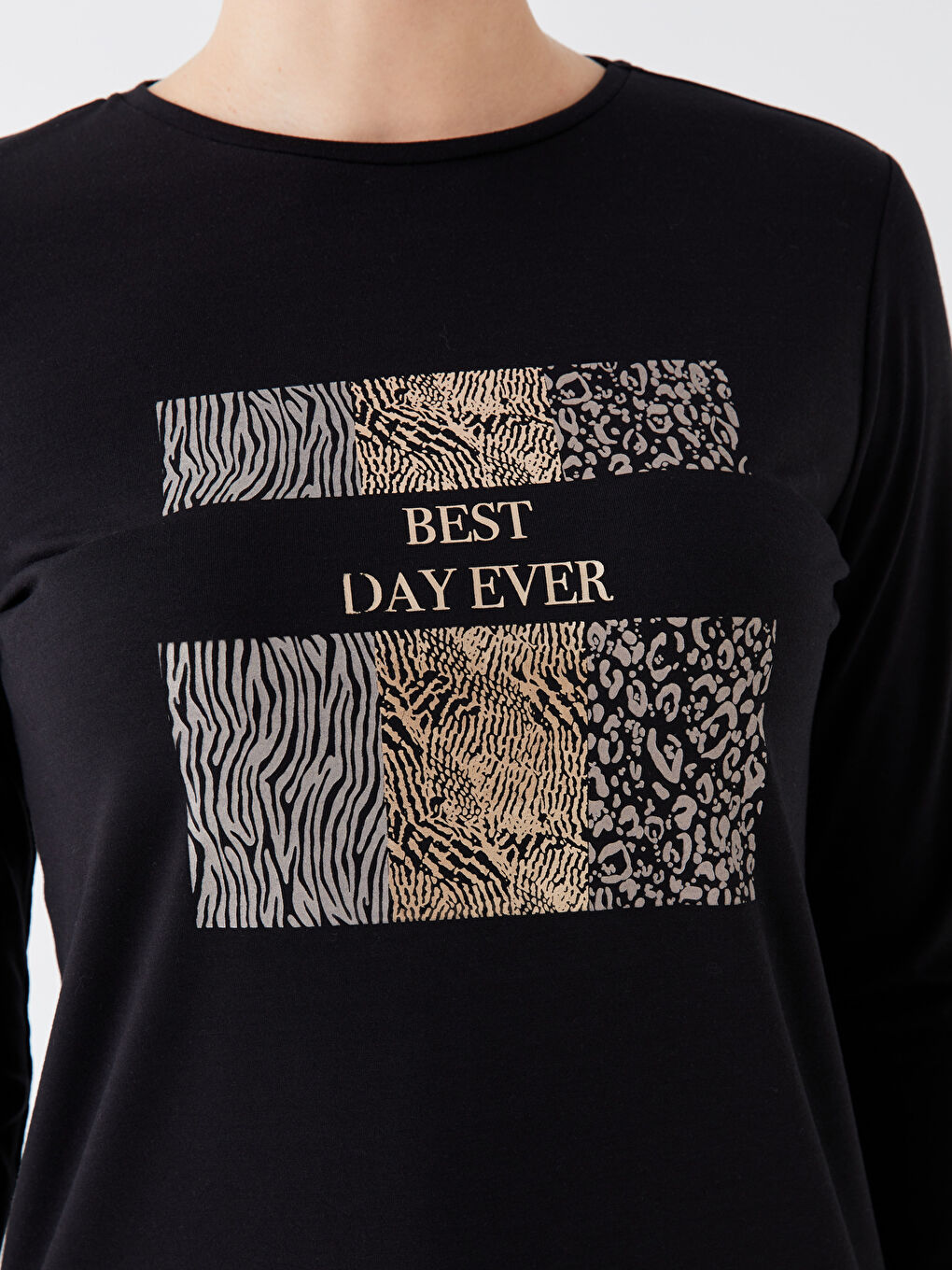 Siyah Bisiklet Yaka Baskılı Uzun Kollu Kadın Tişört-3