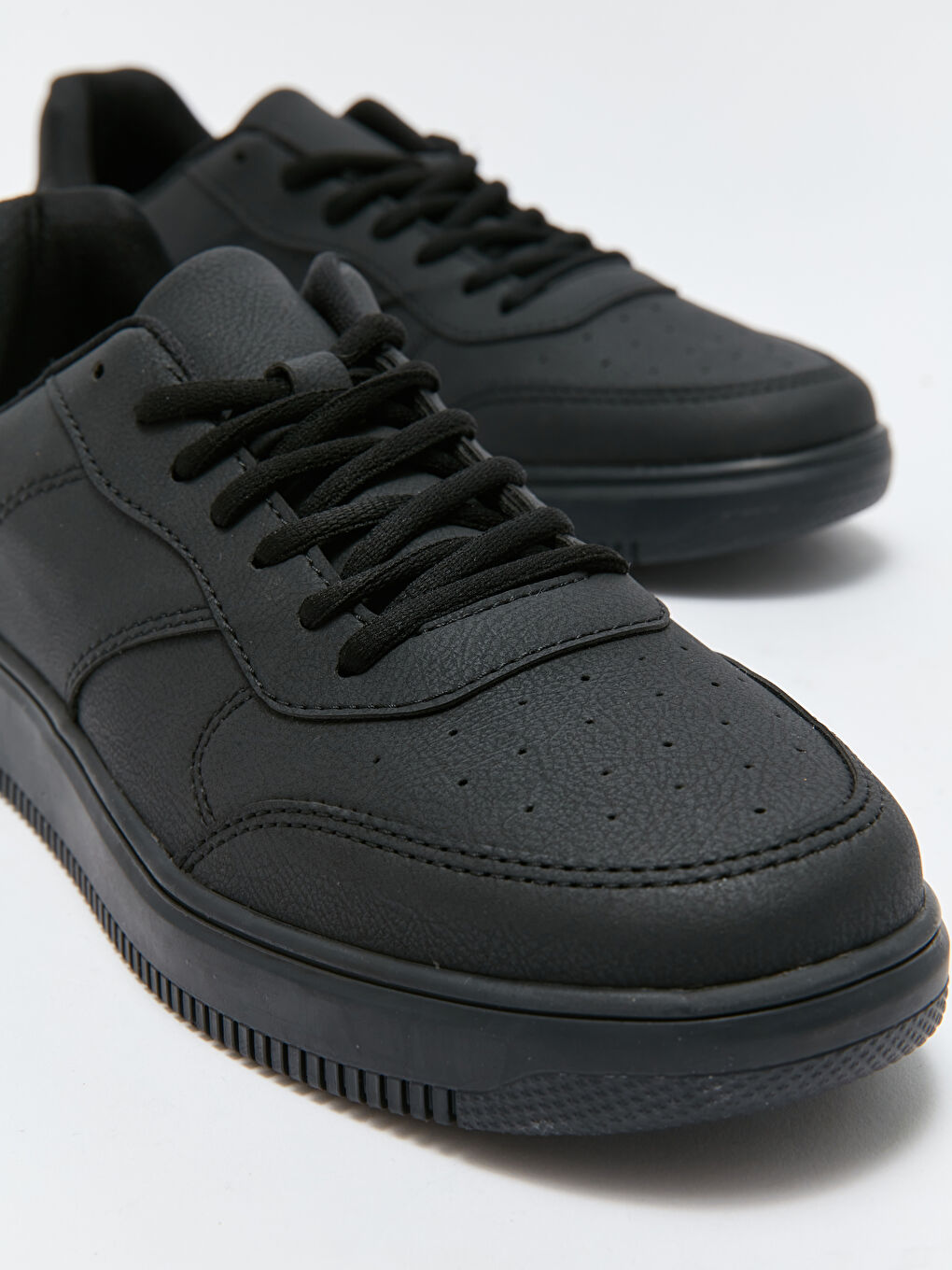 Siyah Bağcıklı Erkek Spor Ayakkabı-5