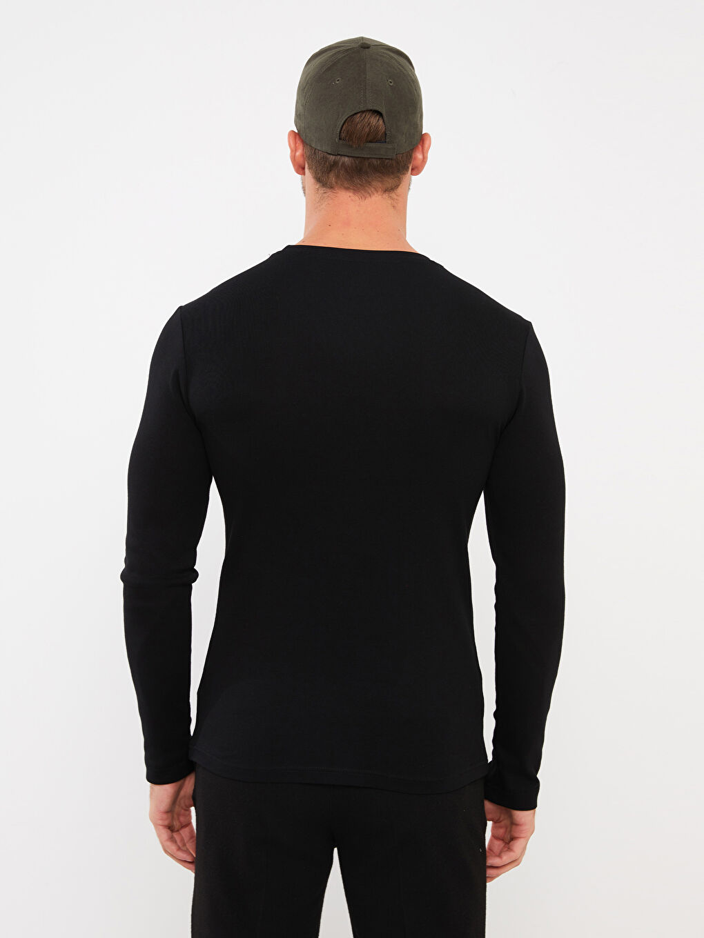 Siyah Bisiklet Yaka Uzun Kollu Penye Erkek Tişört-4