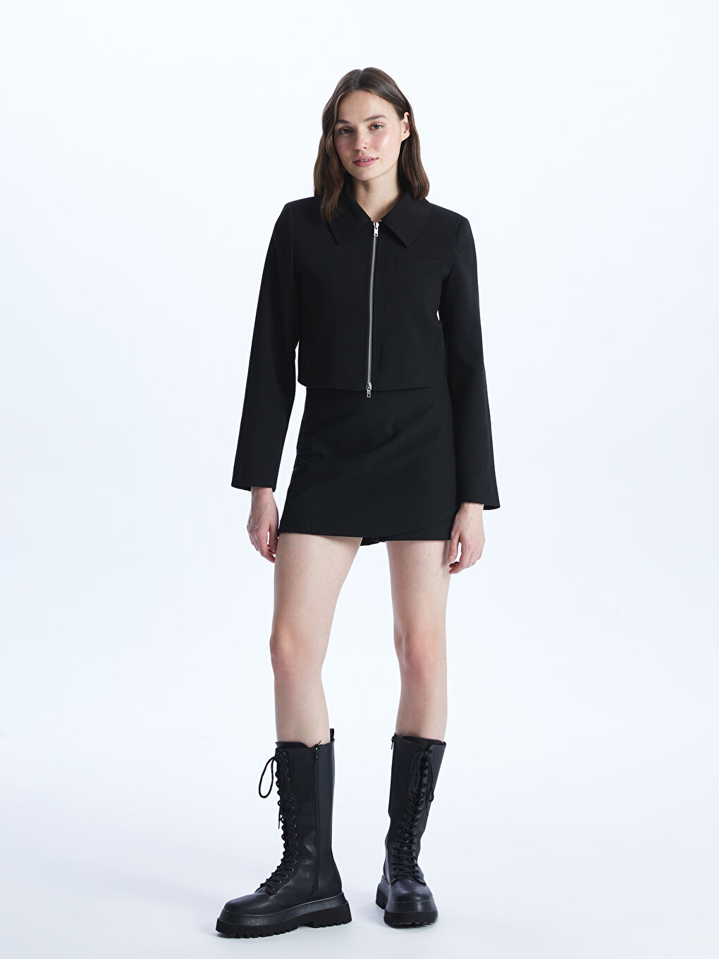 Siyah Standart Fit Kadın Şort Etek