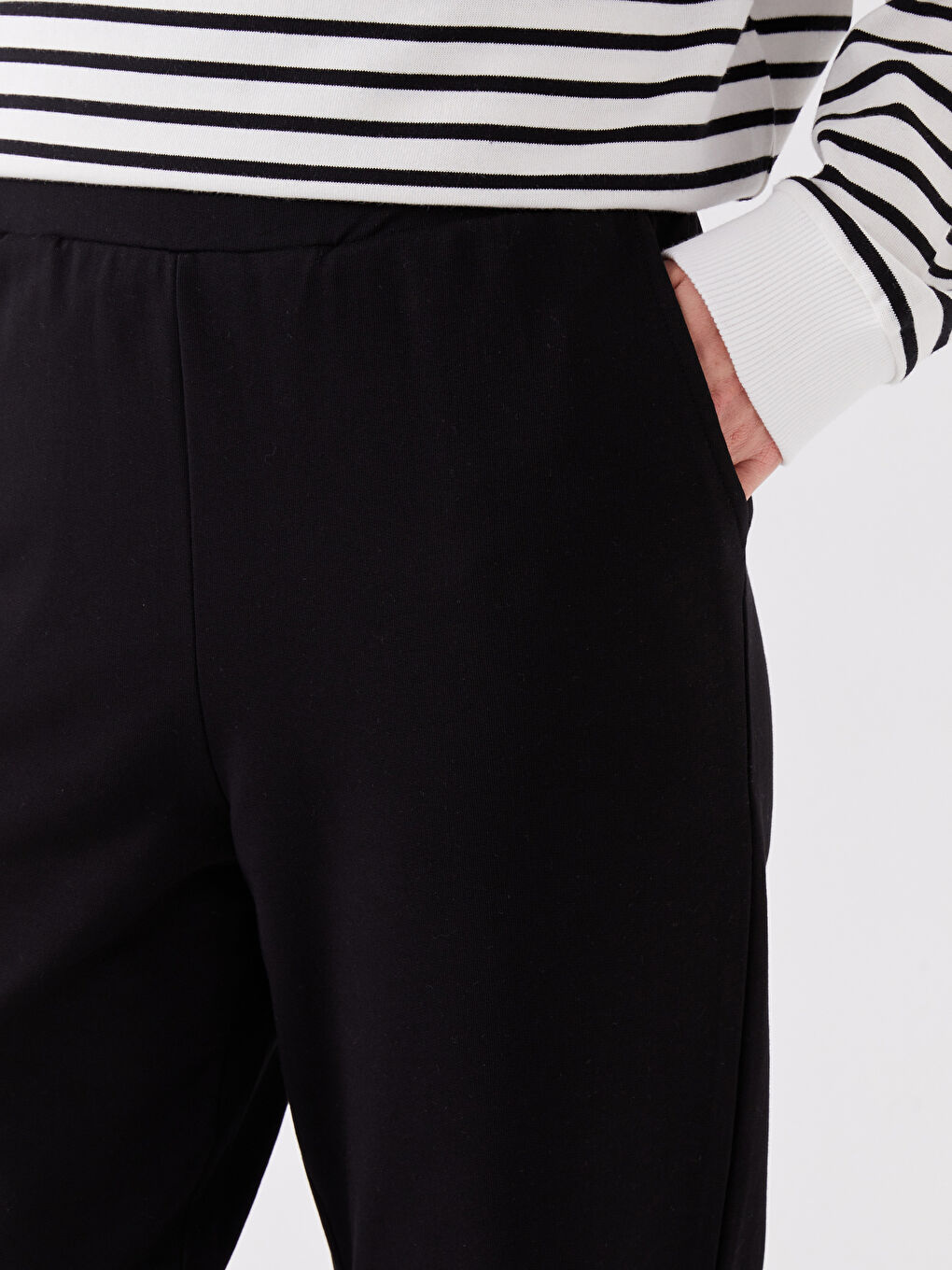 Siyah Kadın Beli Lastikli Düz Eşofman Altı-6