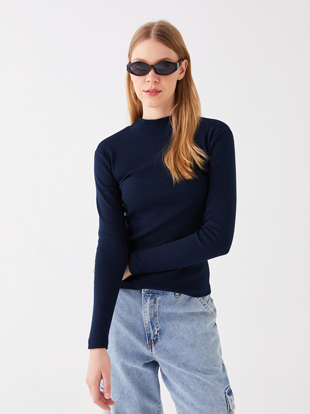 Lacivert Dik Yaka Düz Uzun Kollu Kadın Tişört-1