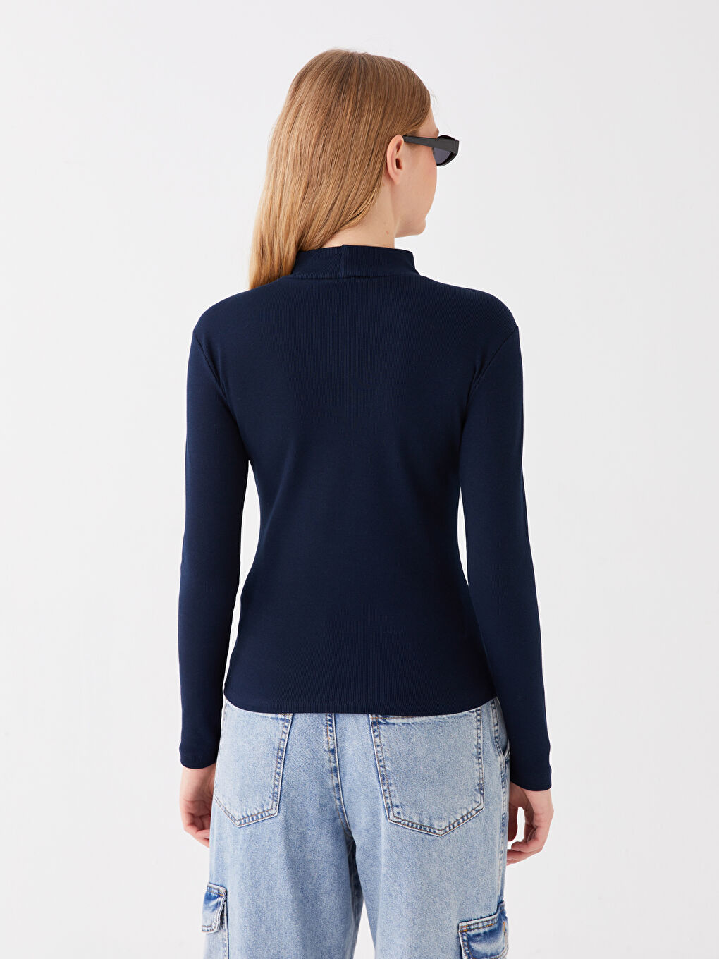 Lacivert Dik Yaka Düz Uzun Kollu Kadın Tişört-4