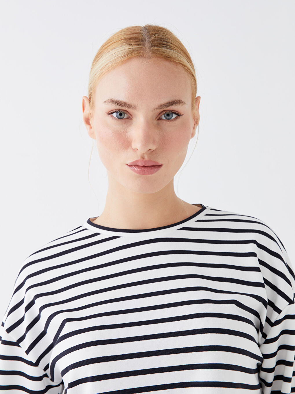 Lacivert Bisiklet Yaka Çizgili Uzun Kollu Crop Kadın Sweatshirt-2