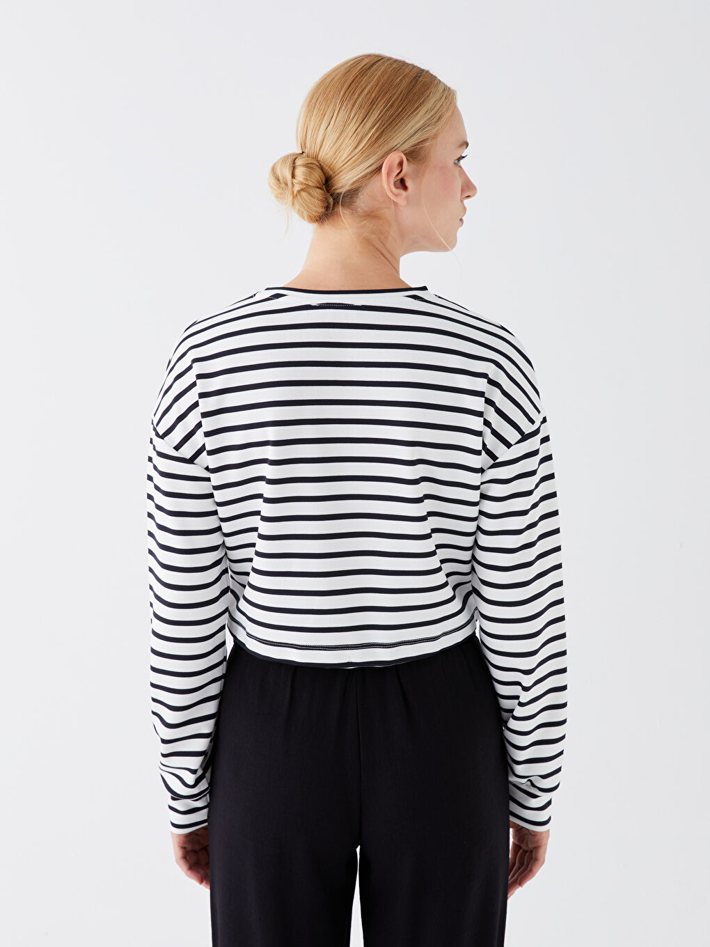 Lacivert Bisiklet Yaka Çizgili Uzun Kollu Crop Kadın Sweatshirt-4