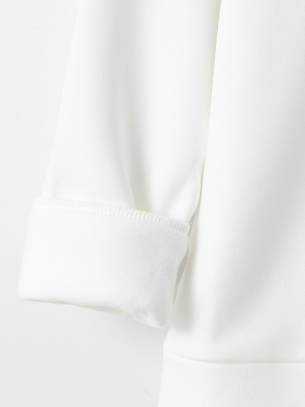 Beyaz Bisiklet Yaka Düz Uzun Kollu Kadın Sweatshirt-11