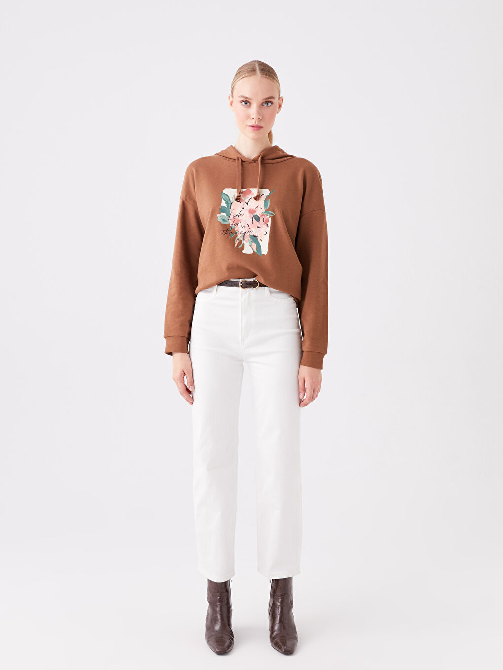 هودي نسائي بأكمام طويلة مطبوع-4