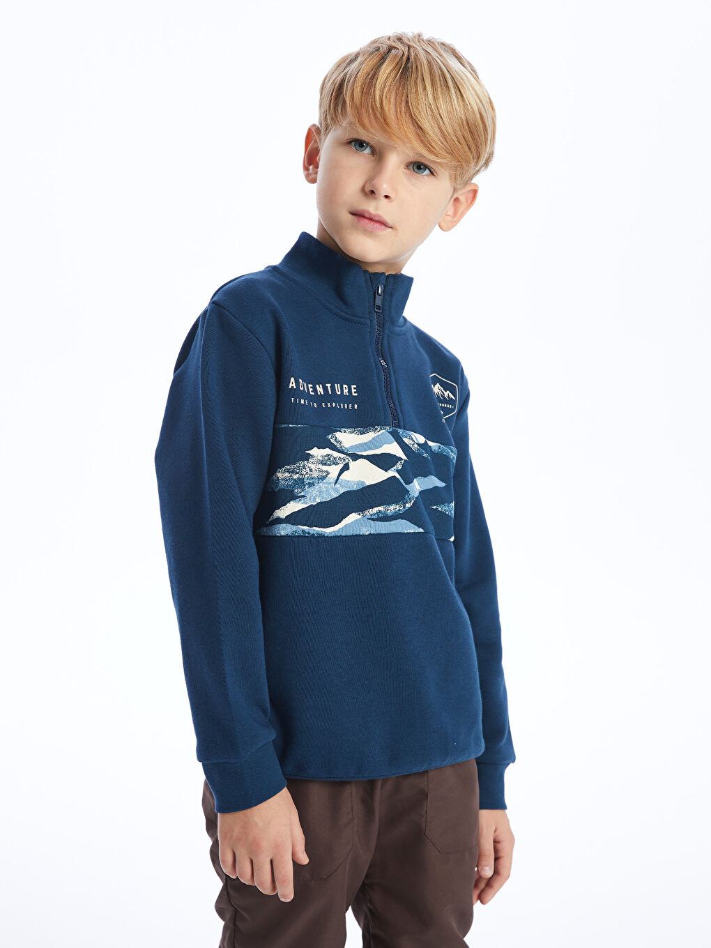 LCW Kids Koyu Petrol Dik Yaka Baskılı Uzun Kollu Erkek Çocuk Sweatshirt