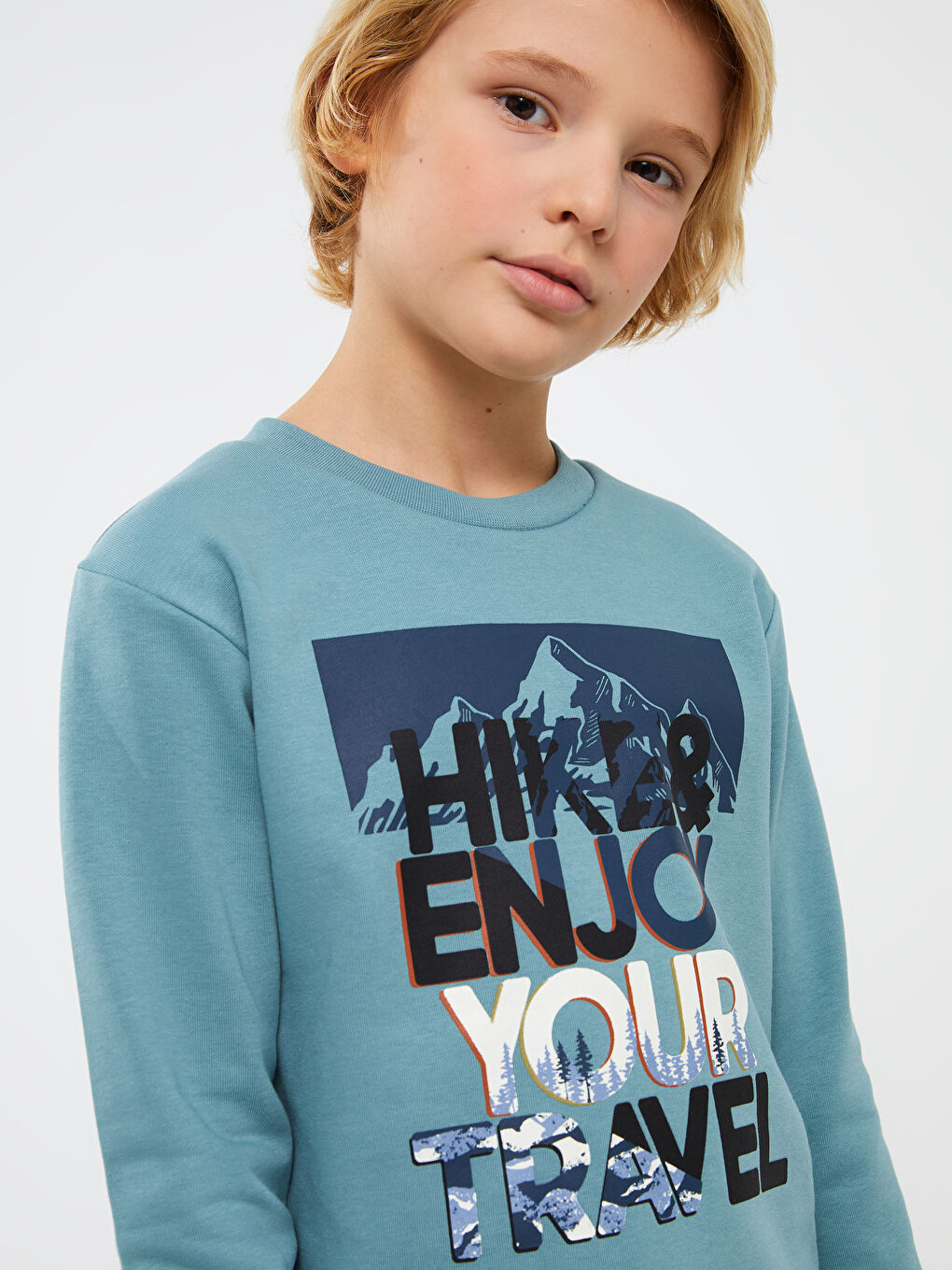 LCW Kids Mat Yeşil Bisiklet Yaka Baskılı Uzun Kollu Erkek Çocuk Sweatshirt - 2