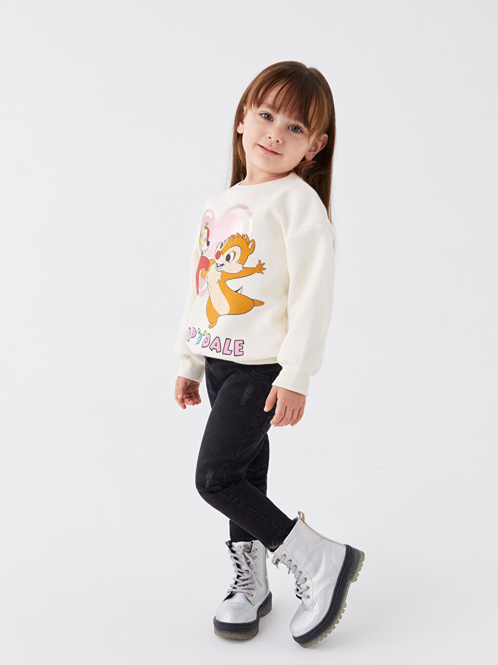 LCW baby Ekru Bisiklet Yaka Chip'n Dale Baskılı Uzun Kollu Kız Bebek Sweatshirt - 2