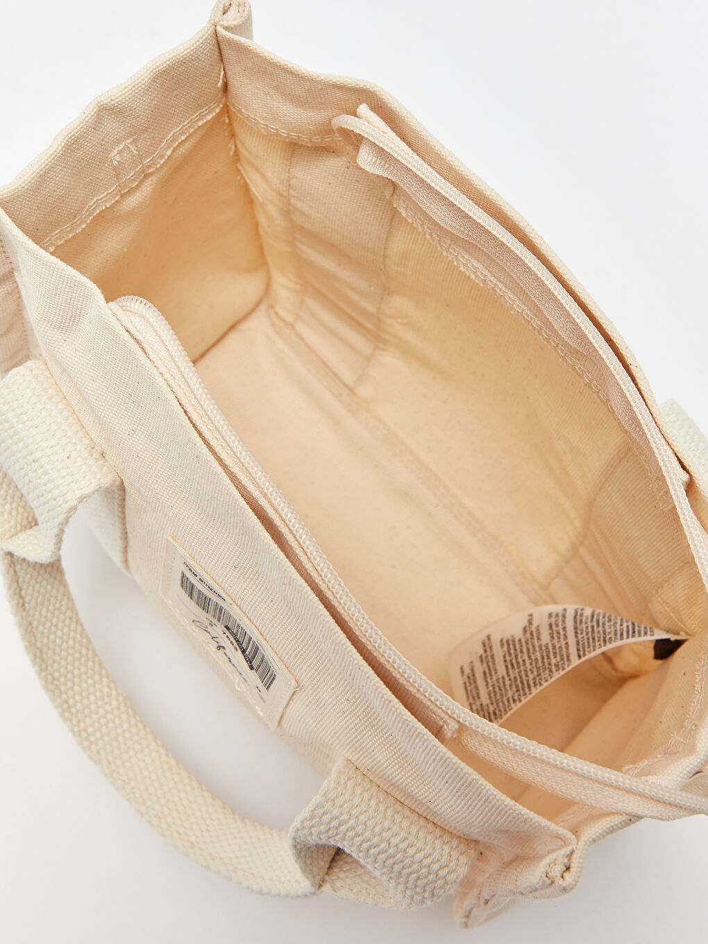 Ekru Etiket Baskılı Kadın El Çantası-5