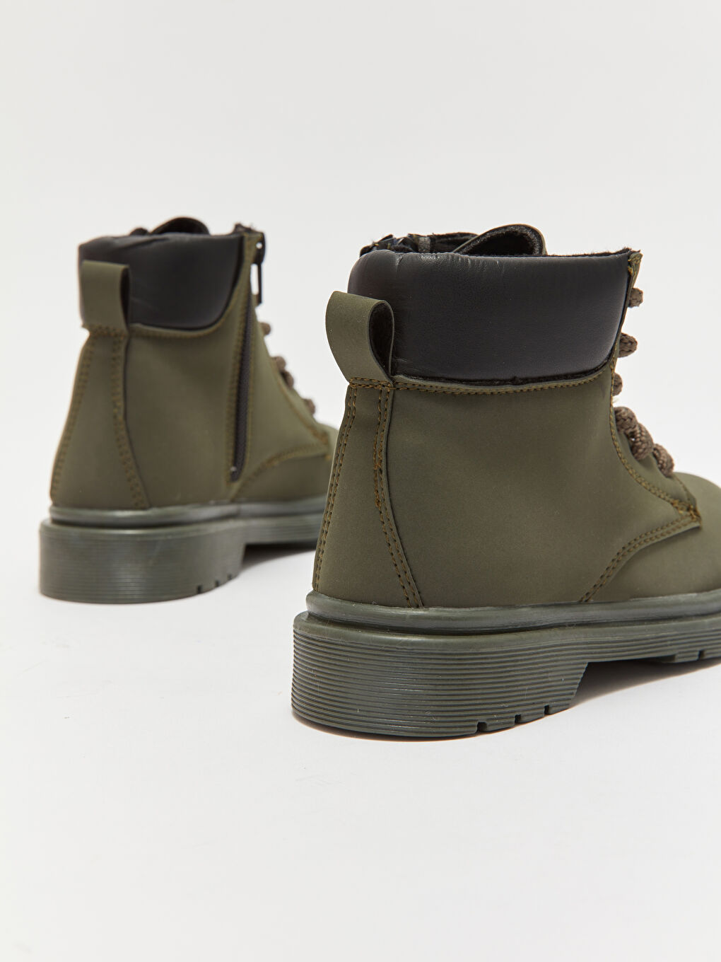 Haki Bağcıklı Kalın Taban Erkek Çocuk Bot-5