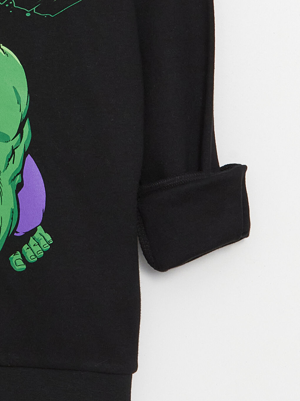 Siyah Bisiklet Yaka Hulk Baskılı Uzun Kollu Erkek Çocuk Tişört-1