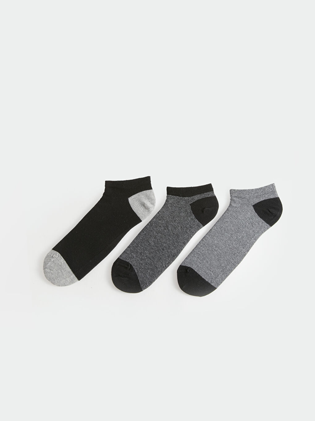 Siyah Desenli Erkek Patik Çorap 3'lü