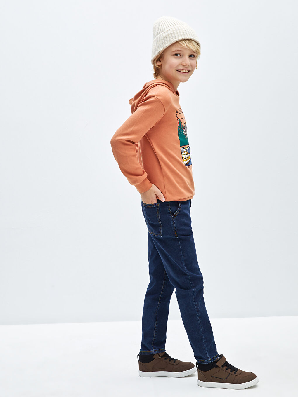 LCW Kids İndigo Beli Ayarlanabilir Lastikli Erkek Çocuk Jean Pantolon - 1