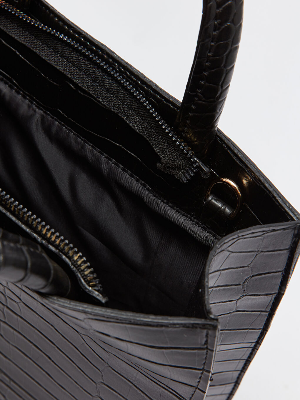 Siyah Deri Görünümlü Kadın Kol Çantası-9