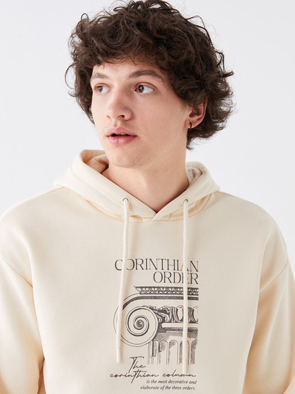 LCW Casual Açık Bej Uzun Kollu Baskılı Erkek Hoodie