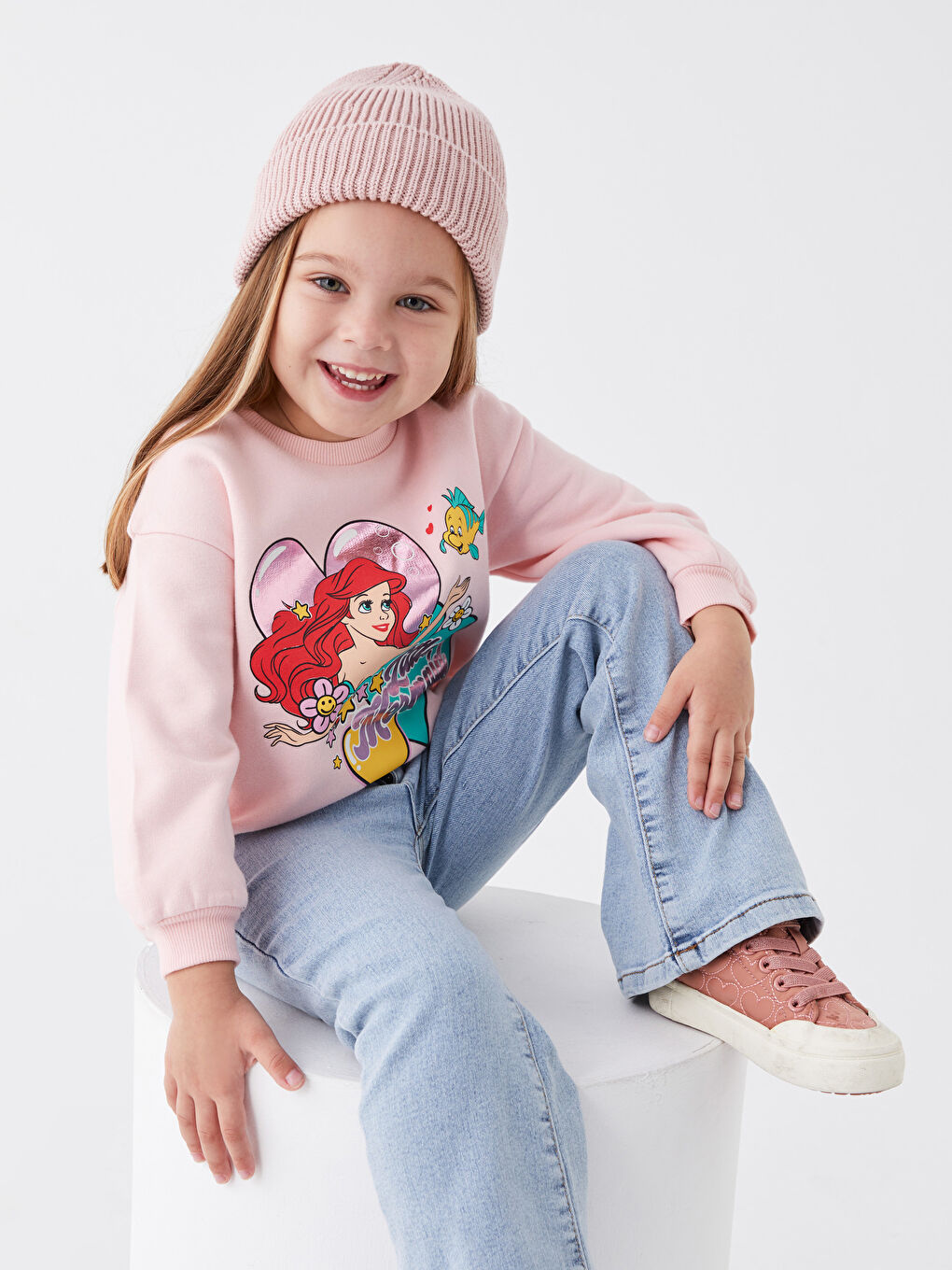 LCW baby Pembe Bisiklet Yaka Uzun Kollu Disney Baskılı Kız Bebek Sweatshirt